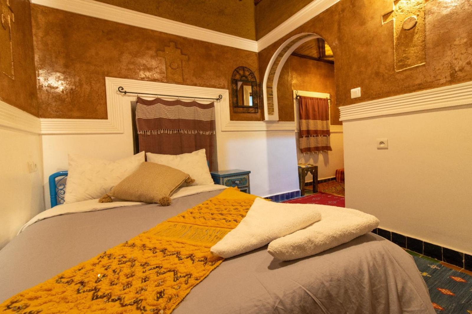 Kasbah Assafar Bed & Breakfast Kelaat-M'Gouna ภายนอก รูปภาพ